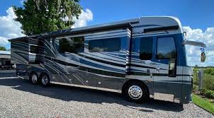 luxury motorhomes for sale