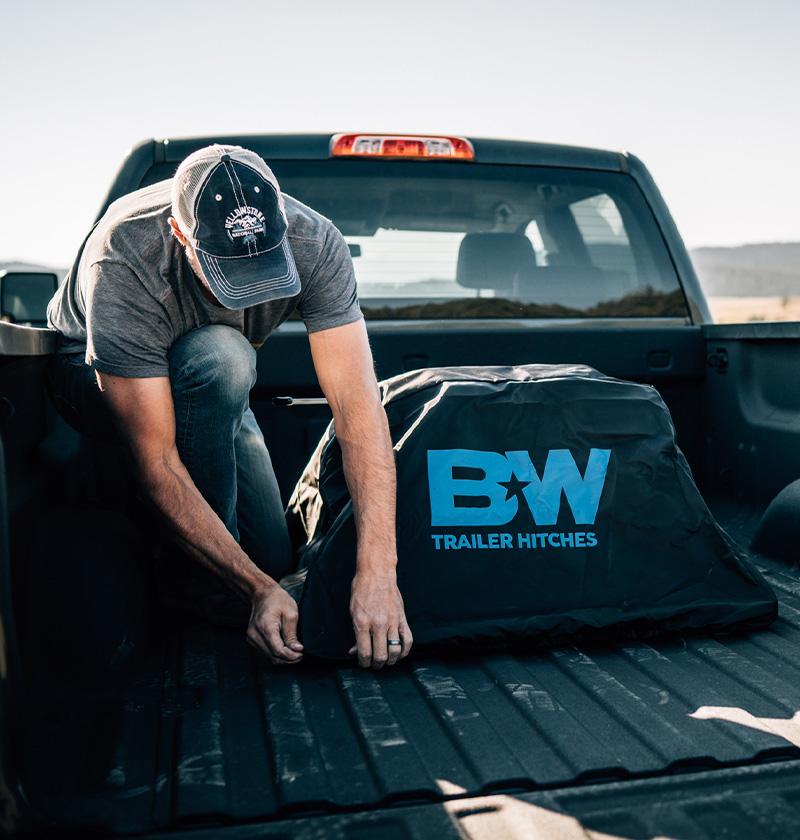 fifth wheel pin box cover