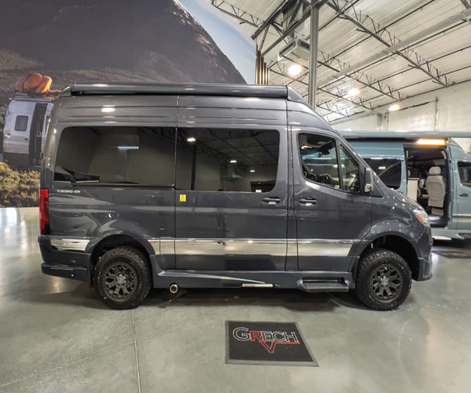 grech rv turismo ion 4x4