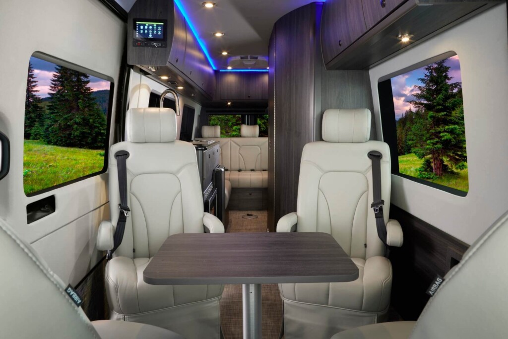 2023 grech rv