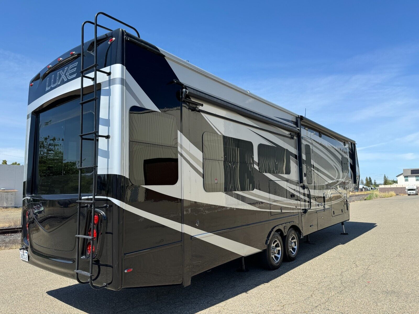 luxe rv toy hauler for sale