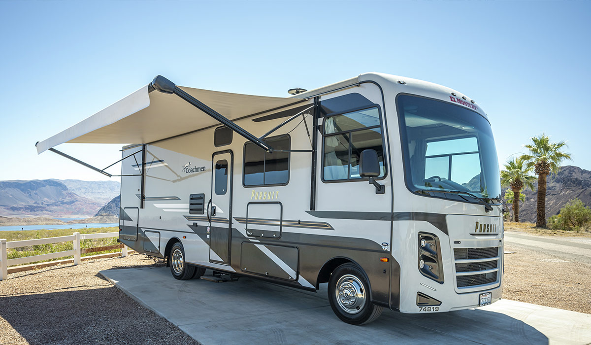 luxury motorhome hire near me