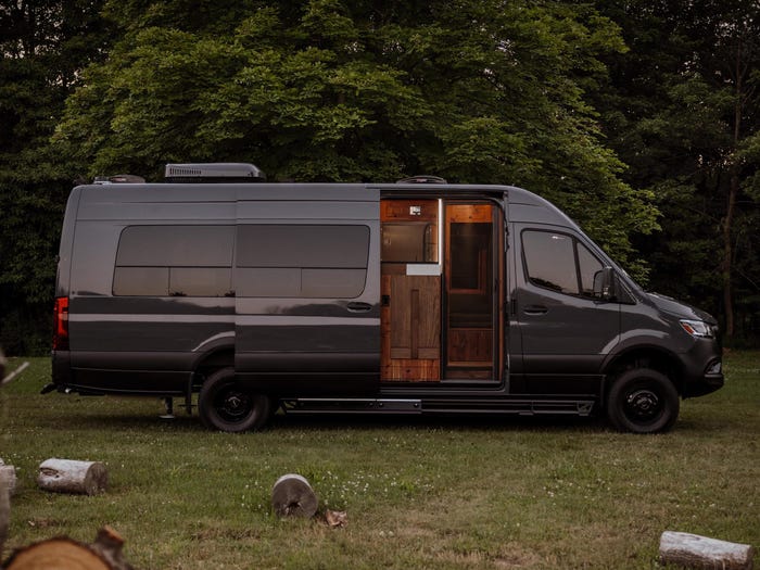 mercedes travel sprinter